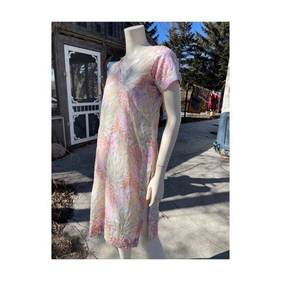 Pastel Botanical Print Tunic Dress Kurta Short Sleeve Gold Embroidery V-Neck - Picture 7 of 12